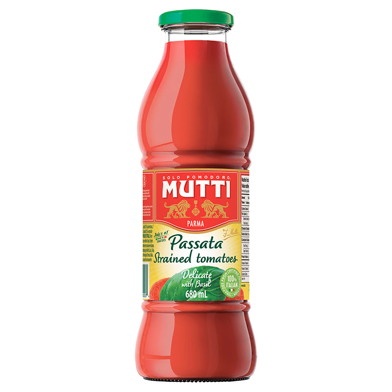 Mutti Passata Strained Tomatoes with Basil 680ml - Case of 12